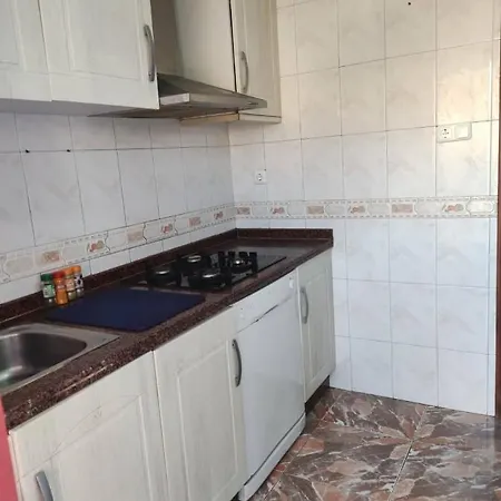 27-3- Комната С Балконом В Квартире Аликанте Для 5 Человек